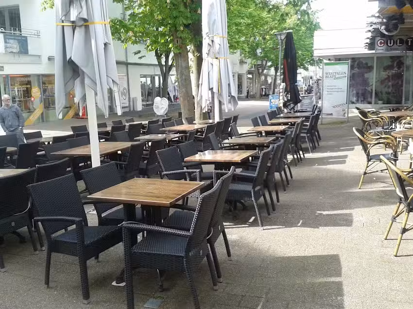 CULT | Essen &bull; Trinken &bull; Feiern |