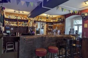 Dahlia & Clover – Irish Cantina