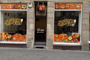 ( Damaskus Restaurant )مطعم الدمشقي