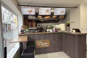 Damm Pizzeria