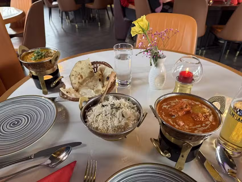 Dana & Pani Restaurant