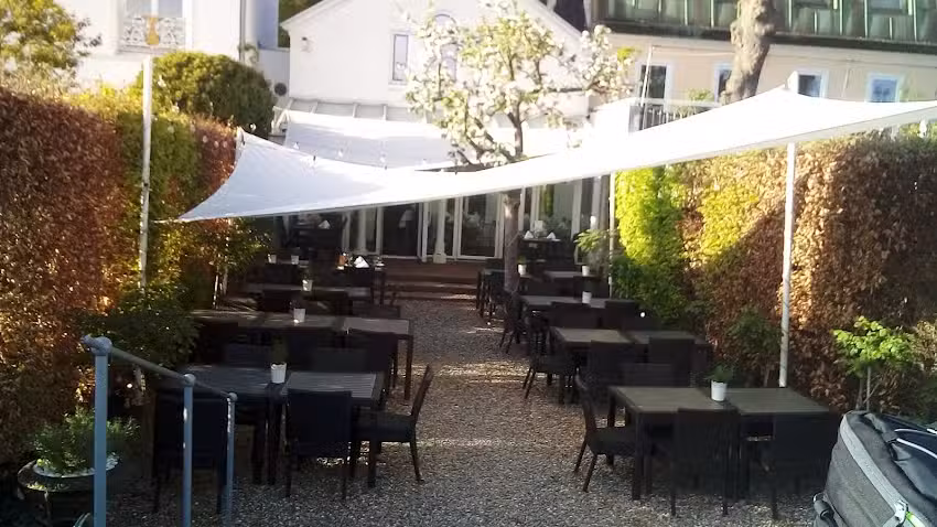 das weisse haus GmbH