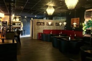 Dauriang Thai Bistro Billard Bar