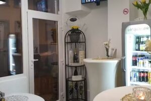 De Niro Bar/Restaurant