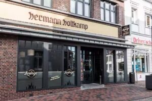 Denkers Lounge – Pizza & Kebab
