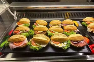 Der Br&ouml;tchenb&auml;cker264