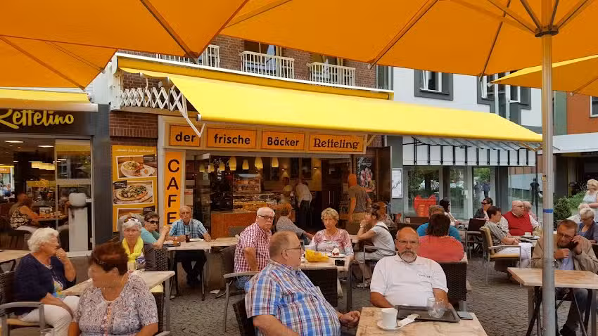 Der frische B&auml;cker Reffeling &ndash; &bdquo;Caf&eacute; van Cleef&ldquo;