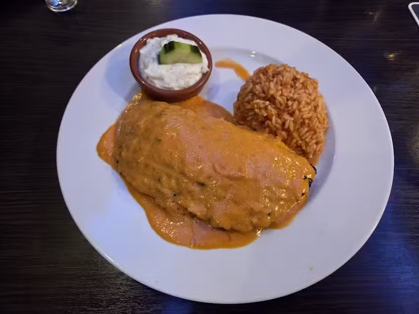 Der Grieche im Pavillon