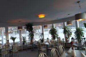 Der Grieche im Tennisclub Weingarten
