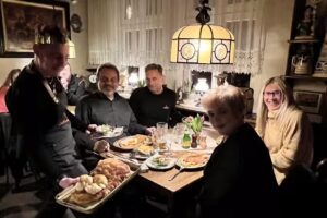 DER SCHNITZELKAISER Restaurant „Zur Post“