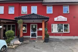 Der Tanzhase – Hotel, Restaurant & Tanzbar