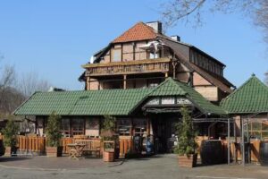 Dervish im Gr&uuml;nen J&auml;ger