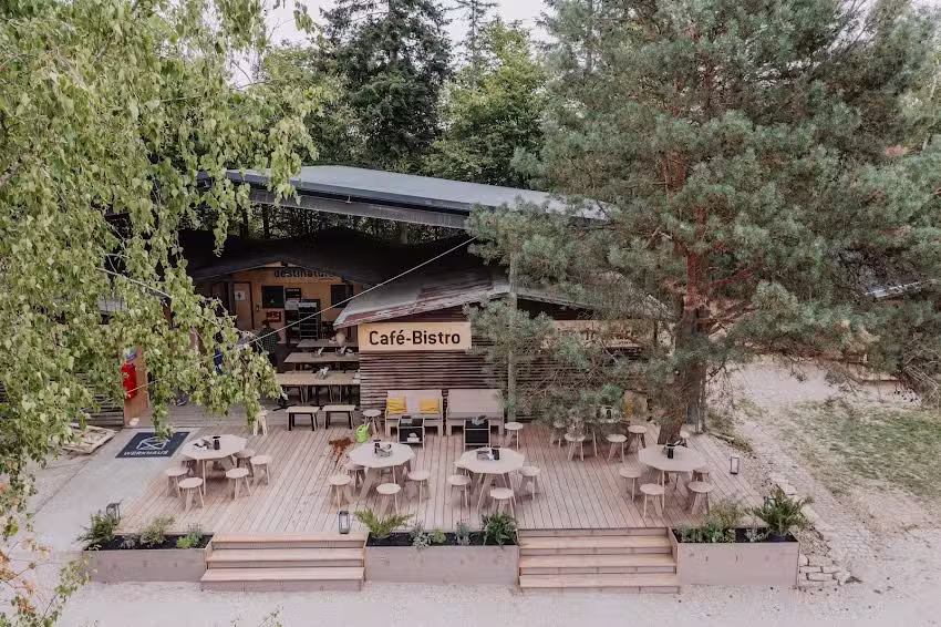 destinature Dorf S&uuml;deifel Bistro