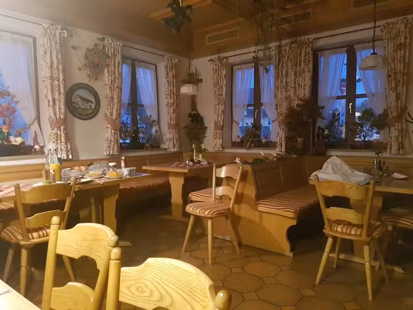 Deutsches Haus Steakhouse