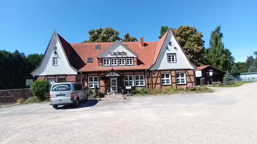 Die Grenzburg in G&uuml;strow