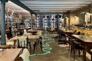 Die Mosel Vinothek & Winebar