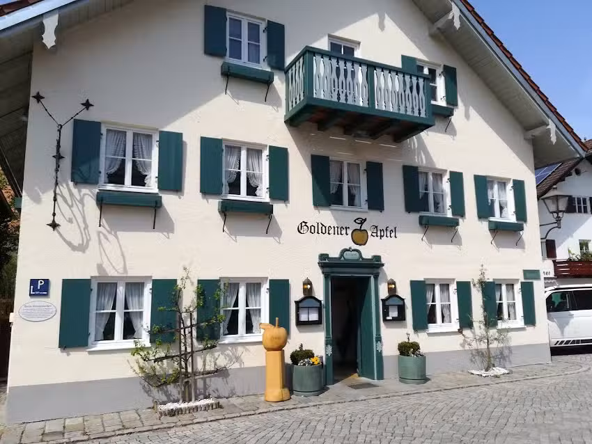 Die Rota im Goldenen Apfel