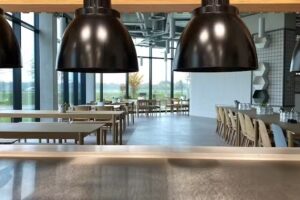 Die Tafeldecker im Weitblick