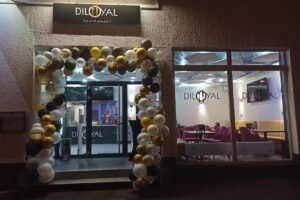 Diloyal