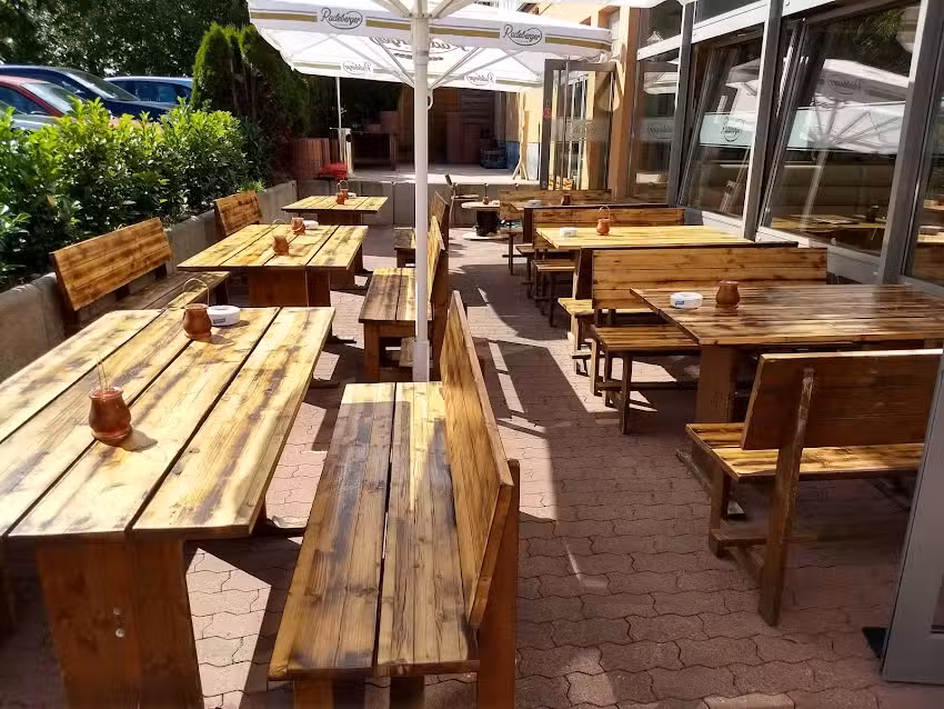 Django Restaurant Bar