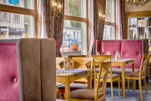 Dom Restaurant Caf&eacute;