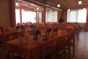 Don Camillo e Peppone