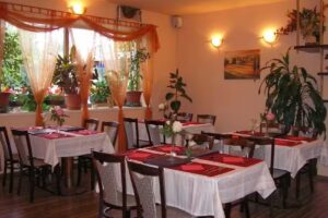 Don Pepe, Restaurant u. Heimservice