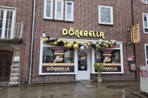 D&ouml;nerella