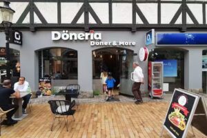 Döneria Döner & More