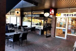 Dora’s Pizza