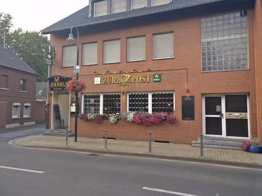 Dorfgastst&auml;tte &bdquo;ZUR POST &ndash; H&Uuml;LCHRATH&ldquo;