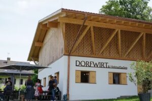 Dorfwirt