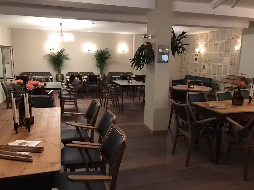 Dornheim &ndash; Trinklokal & Esskultur