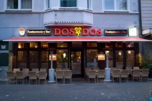DOS Y DOS