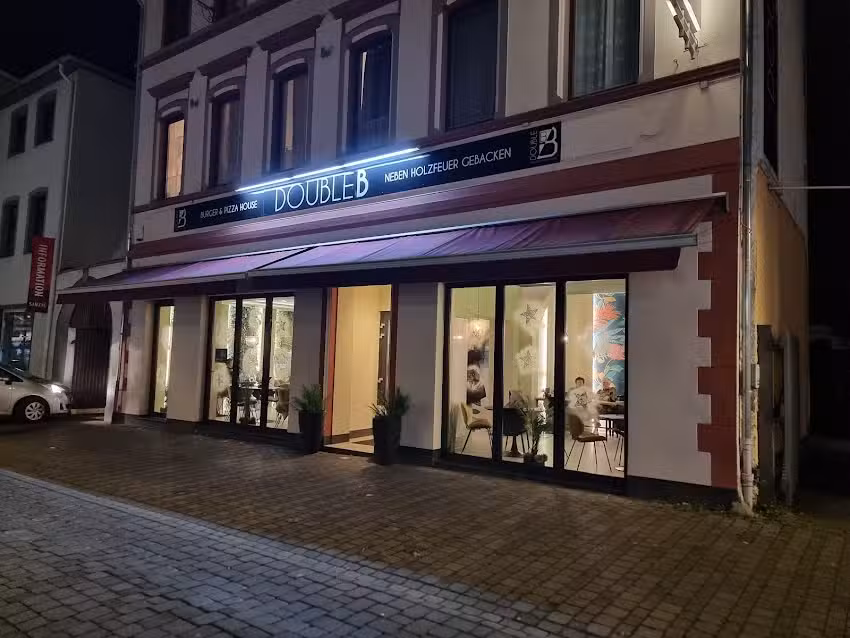 DOUBLE B Burger & Pizza House