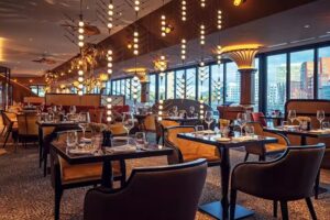 DOX Restaurant & Bar