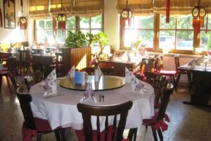 Ducminh Restaurant