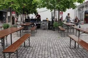 E-Werk Biergarten & Kellerb&uuml;hne
