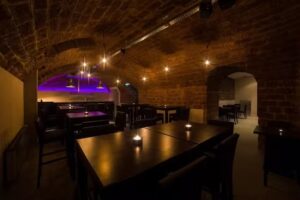 EDDI’S KELLEREI Restaurant & Bar