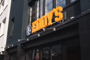 Eddy’s Burger