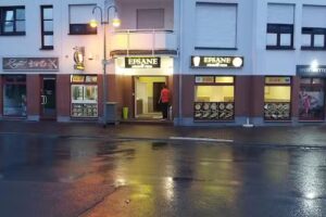 Efsane Döner Kebab & Pizzeria