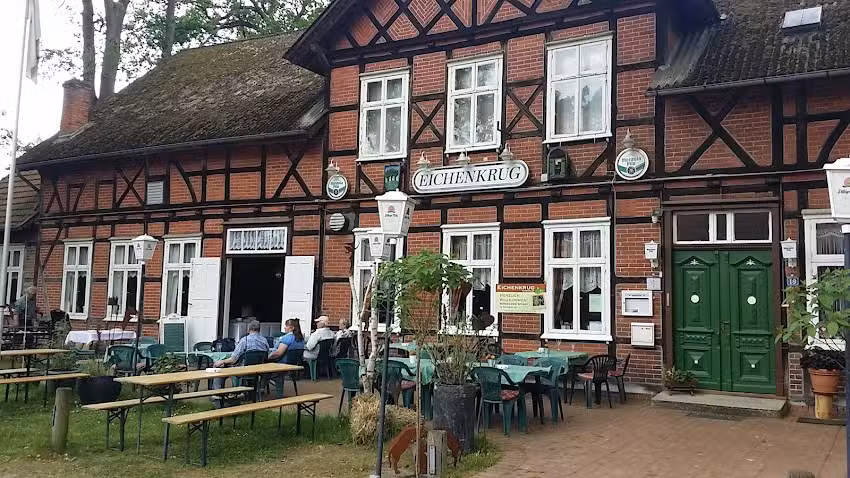 Eichenkrug Nienwalde &ndash; Hanna Brillowski