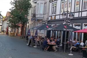 Einstein Uelzen