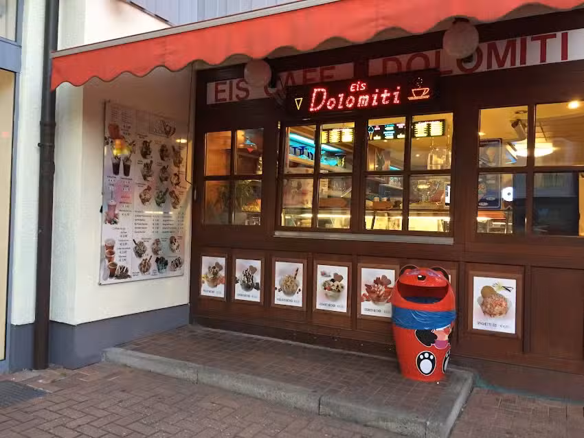 Eis Caf&eacute; Dolomiti