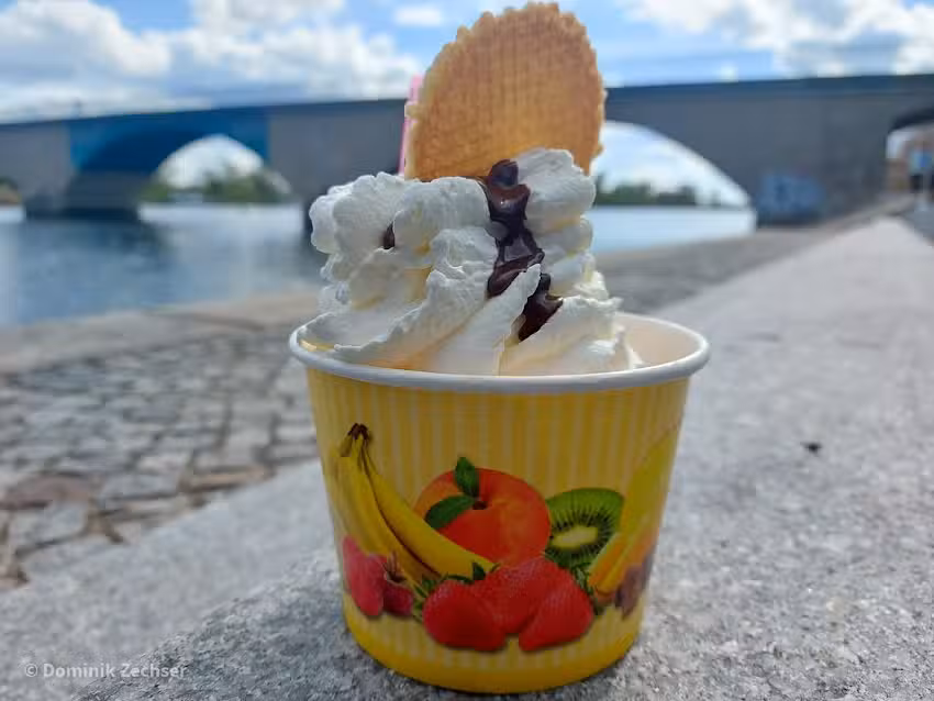 Eiscaf&eacute; Florenz am Bollwerk
