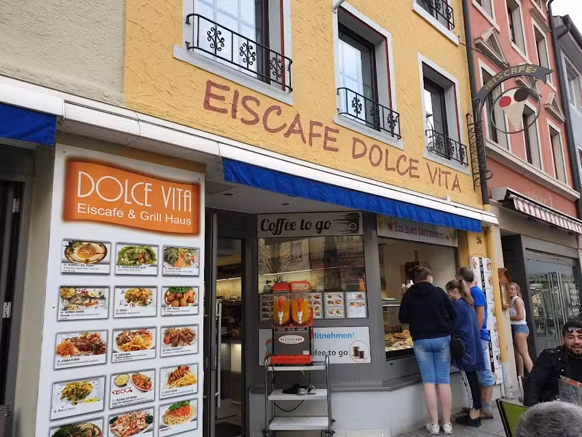 Eiscaf&eacute; & Grillhaus Dolce Vita