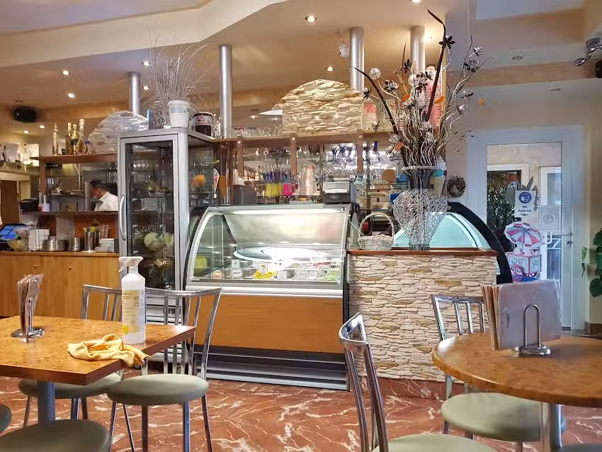 Eiscaf&eacute; La Gelateria Kirberg