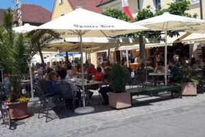 Eiscaf&eacute; La Piazza