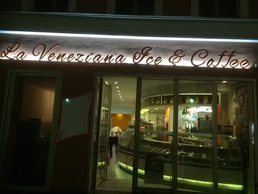 Eiscaf&eacute; La Veneziana