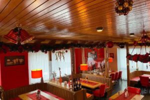 Eiscaf&eacute; &ndash; Pizzeria Antonio